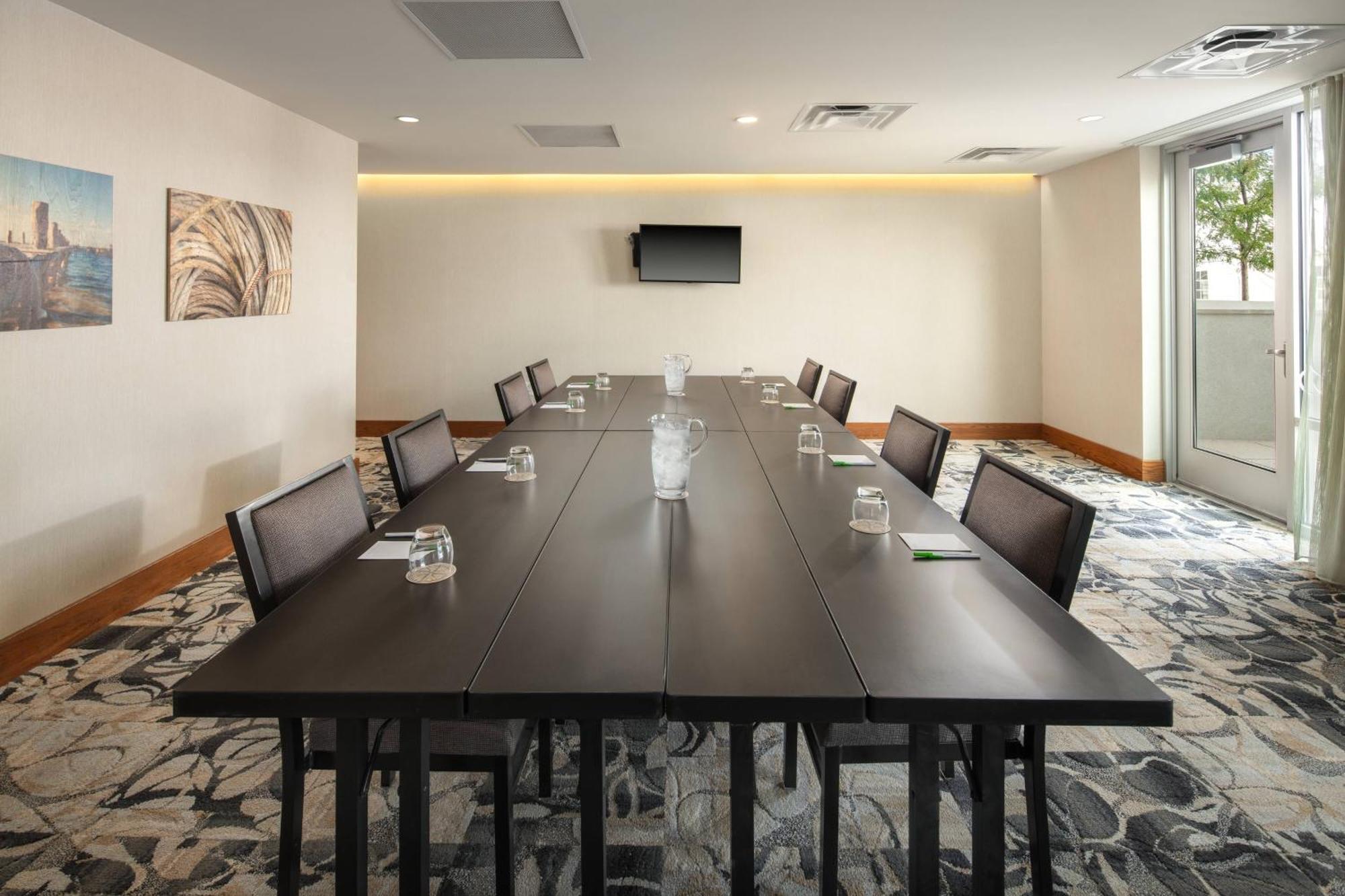 Courtyard By Marriott Erie Bayfront Hotell Eksteriør bilde