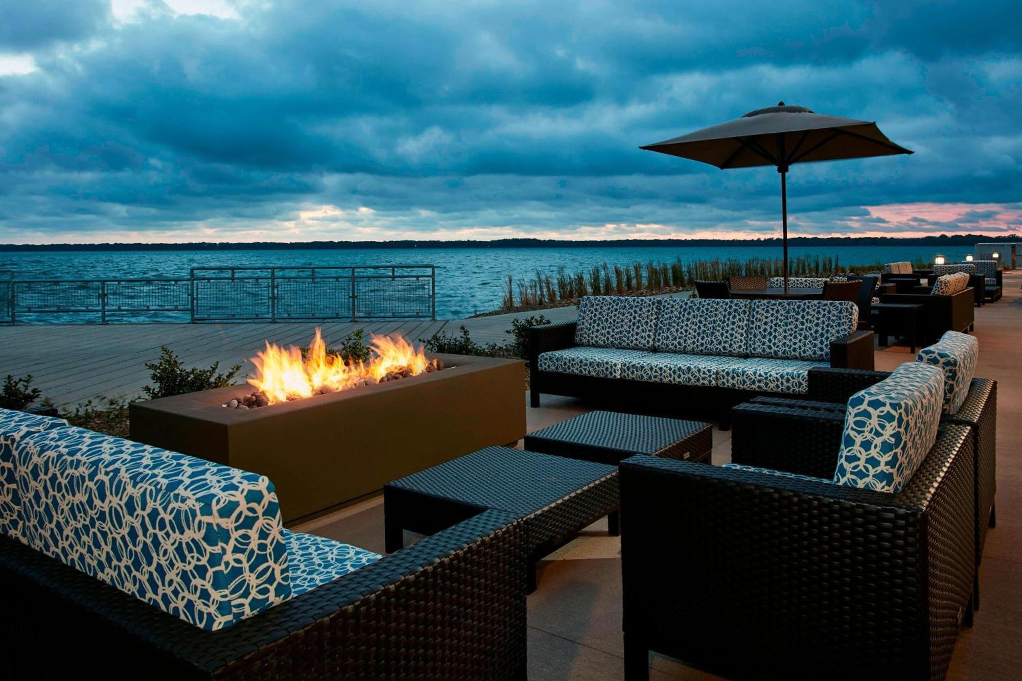 Courtyard By Marriott Erie Bayfront Hotell Eksteriør bilde